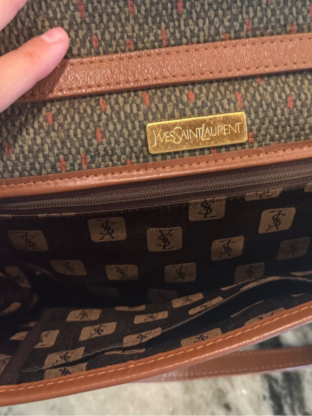 YSL Vintage Signature Monogram Envelope PVC Shoulder Bag with Leather Trim - Picture 8 of 10